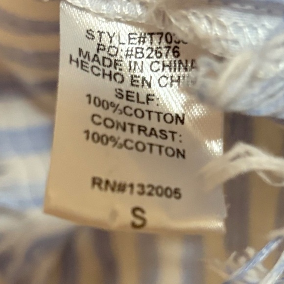 Entro Blue & White Contrasting Pattern Cotton Button Up w Frayed Hem - Picture 14 of 14